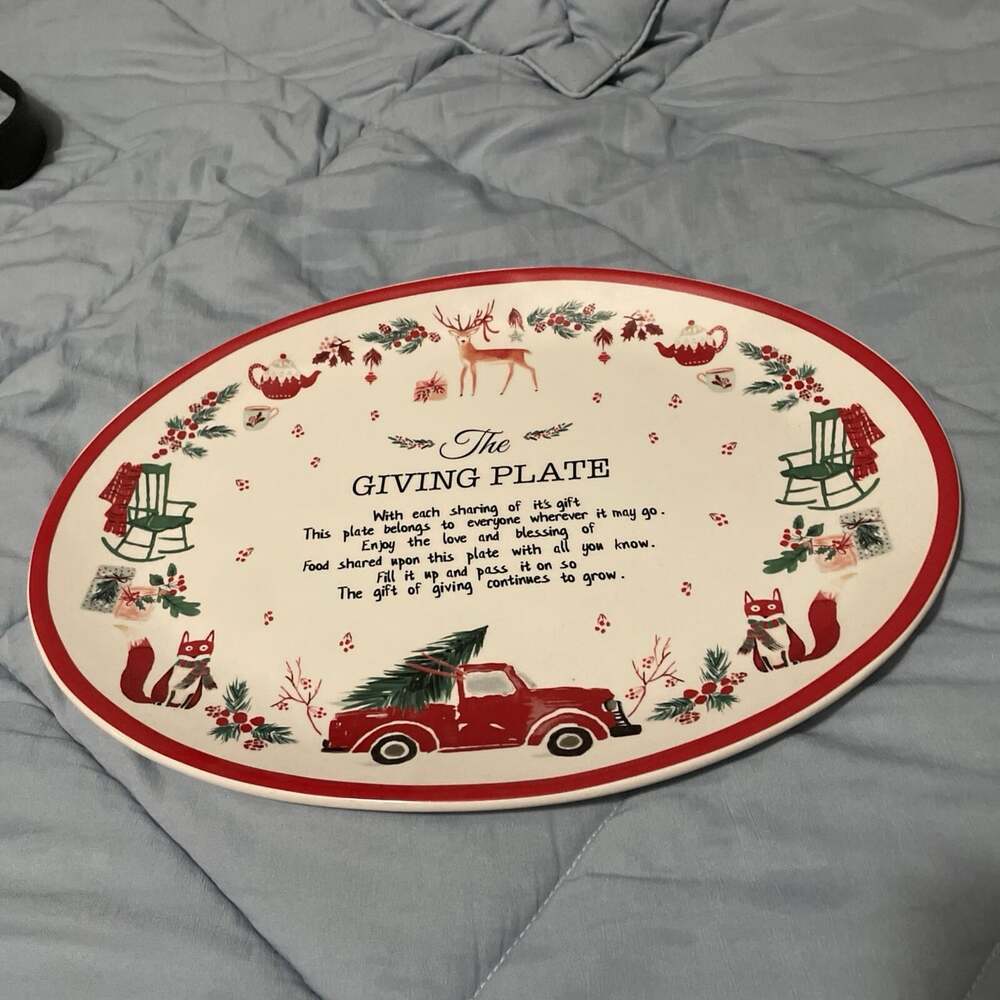 Holiday Home “The Giving Plate" Red And White